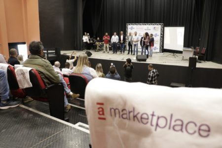 Parceria da Prefeitura com Americanas Marketplace promove inclusão digital de lojistas de Hortolândia