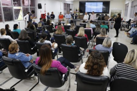 Evento homenageia profissionais de enfermagem da rede pública de Hortolândia