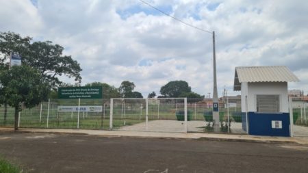 Prefeitura reforça para que moradores façam descarte de resíduos nos PEVs próximos ao antigo PEV Gabriel que foi demolido