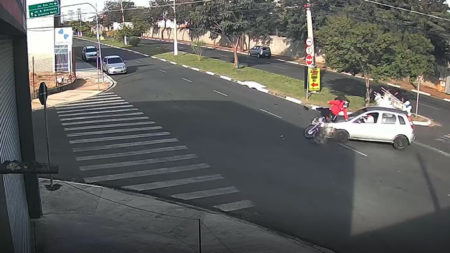Jovem aguarda operação após sofrer grave acidente de moto em Hortolândia