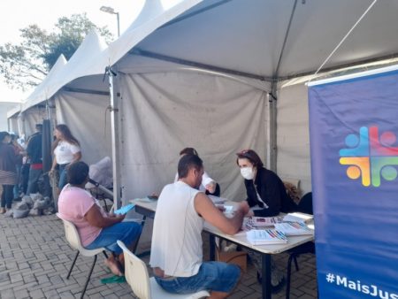 Música e atividades físicas animarão o público, a partir das 8h, na Praça da Integração