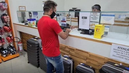 Consumidores têm orientações do Procon contra fraudes  em compras para o Dia dos Namorados