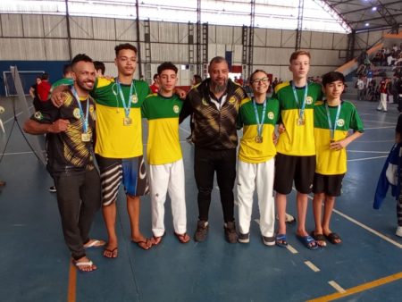 Taekwondô de Hortolândia conquista sete medalhas