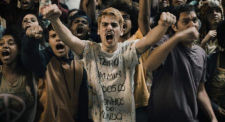 Filme brasileiro inpirado em ocupações estudantis de 2015 é atração do projeto Pontos MIS