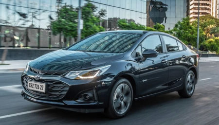 Chevrolet oferece exclusividade com o Cruze Midnight