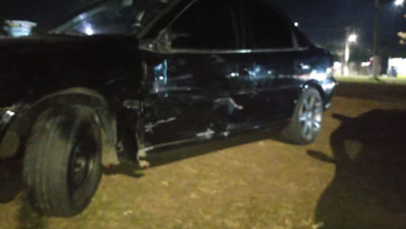 Motociclista fica ferido após colisão e motorista tenta fugir e acaba detido no Jardim Amanda  
