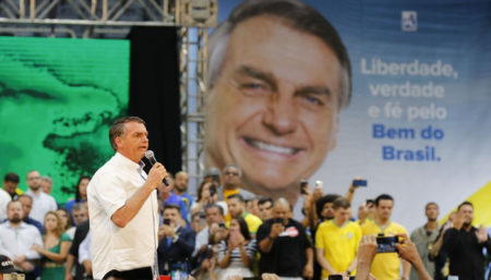 PL oficializa Jair Bolsonaro à reeleição; General Braga Netto é o vice