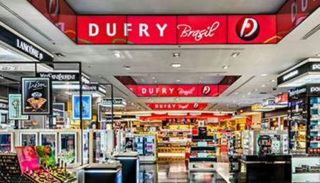 Dufry contrata Auxiliar de Loja para trabalhar no aeroporto de Campinas