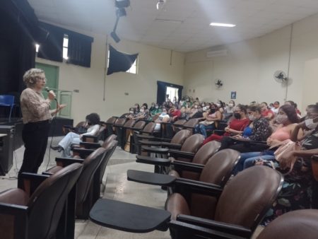 Profissionais de educação de Hortolândia participam de formação continuada sobre enfrentamento às violências