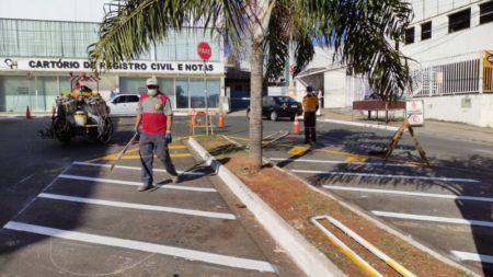 Prefeitura implanta sinalização de solo na região Central de Hortolândia