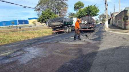 Mais 3 bairros de Hortolândia “ganham” recapeamento