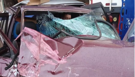 Mulher fica presa nas ferragens em acidente em Hortolândia