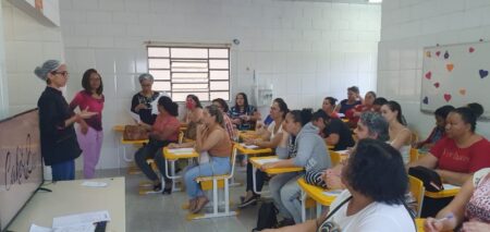 Aprenda como fazer o doce do momento, o Bentô Cake