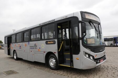 Novos ônibus coletivo em Hortolândia com ar-condicionado circulando na cidade
