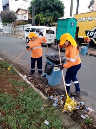 Mutirão de limpeza e poda do mato deixa espaços públicos bem conservados em Hortolândia