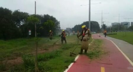 Prefeitura intensifica limpeza e poda do mato no Parque Socioambiental Lago da Fé