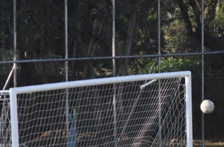 Três equipes vencem na rodada do feriado pelo Campeonato Amador de Futebol da terceira divisão