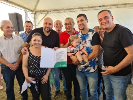 Prefeitura de Hortolândia entrega nesta terça-feira (18/10) mais 15 títulos de regularização fundiária