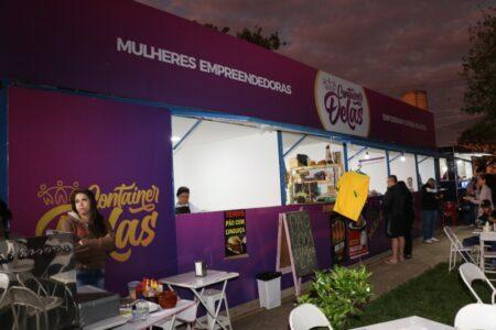 Praça da Penha ganha nova opção de passeio e compras: o Contêiner Delas