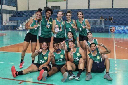 Basquete adulto feminino de Hortolândia conquista bronze em casa contra Indaiatuba