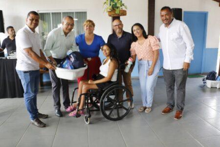 Gestantes do CRAS Santa Clara do Lago recebem kits maternidade