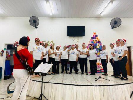 Coral da Melhor Idade faz apresentação especial de Natal nesta sexta-feira (16/12) em Hortolândia
