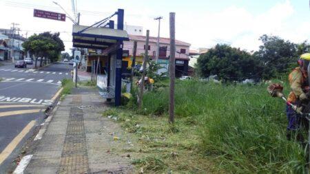 Equipes da Prefeitura iniciam 2023 com mutirão de limpeza e zeladoria em diferentes bairros da cidade
