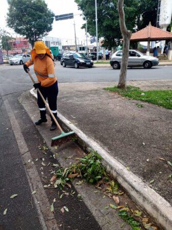 Hortolândia segue com limpeza e roçagem em diversas regiões