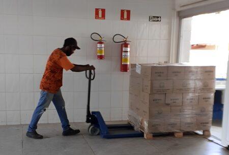 Fundo Social de Hortolândia recebe mais 800 cestas básicas do programa Alimento Solidário