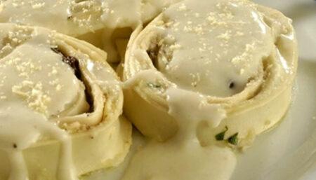 Rondelli ao molho branco é delicioso! Que tal aprender a fazer?