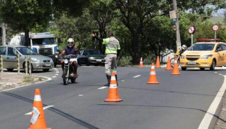 Prefeitura fecha trecho de entorno da Lagoa do Taquaral