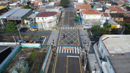 Readequação do fluxo de trânsito é realizada pela Prefeitura em cruzamento no Jd. Amanda
