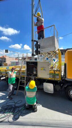 Prefeitura substitui quase 600 metros de cabos furtados de semáforos em uma semana