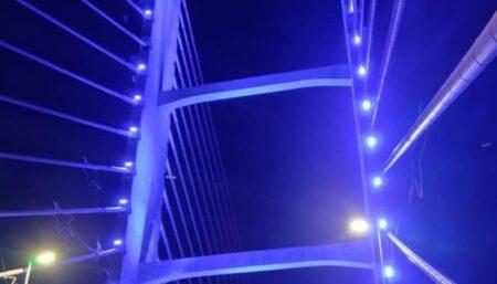 Abril Azul: Iluminação especial da Ponte Estaiada de Hortolândia reforça o apoio à campanha