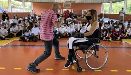 Aulas gratuitas de boxe adaptado para pessoas com deficiência em Hortolândia