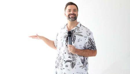 Fábio Rabin fará show gratuito de humor em Hortolândia