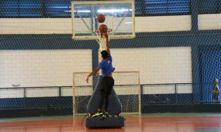 Ginásio Poliesportivo com vagas abertas para aulas do Projeto Escolinhas Esportivas da Prefeitura