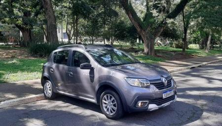 Renault Stepway Zen 1.0 é o aventureiro para uso urbano