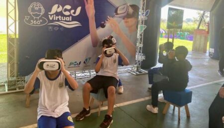 Estudantes aprendem sobre os rios que abastecem Hortolândia com óculos 3D