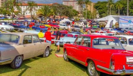 Mega evento de carros antigos acontece domingo (21), na região