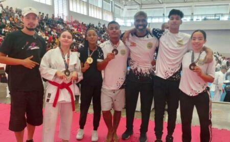 Atletas de Hortolândia conquistam 9 medalhas em campeonato de karatê