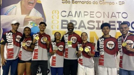 Equipe de karatê de Hortolândia conquista 8 medalhas em campeonato no ABC Paulista