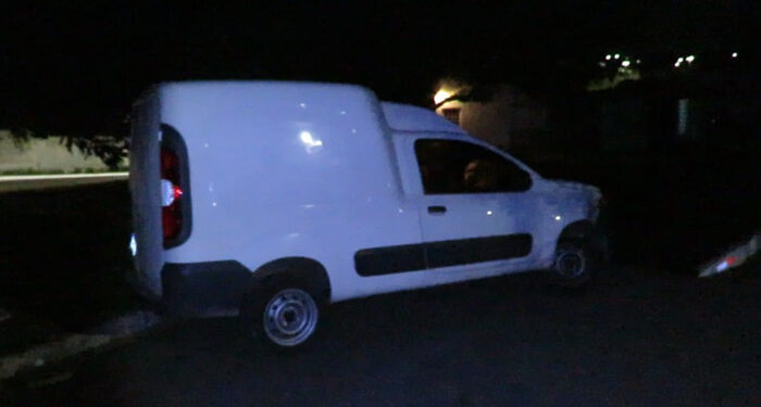 Homem Foge com Carro Roubado e Acaba Preso após Perseguição em Hortolândia