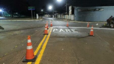 Ruas do Remanso Campineiro, em Hortolândia, recebem melhoria na sinalização viária