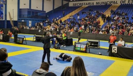 Equipe de jiu-jitsu de Hortolândia fica em 2º lugar, em competição realizada em Campinas 