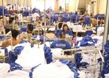 uniformes escolares para 2024