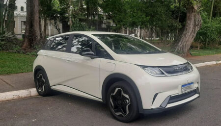 BYD sobe o nível e desce o preço dos elétricos com o Dolphin EV