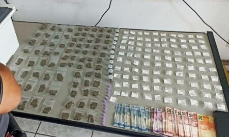 Trio é capturado com diferentes tipos de drogas em mochilas e sacolas, após tentativa de fuga, no Jd. Santa Fé, em Hortolândia