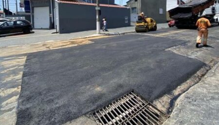 Operação Tapa-Buraco ajuda na manutenção de ruas com erosões causadas pelas fortes chuvas dos últimos dias