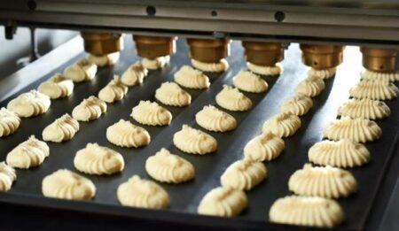 Inscrições gratuitas para Curso de Petit Four em Hortolândia